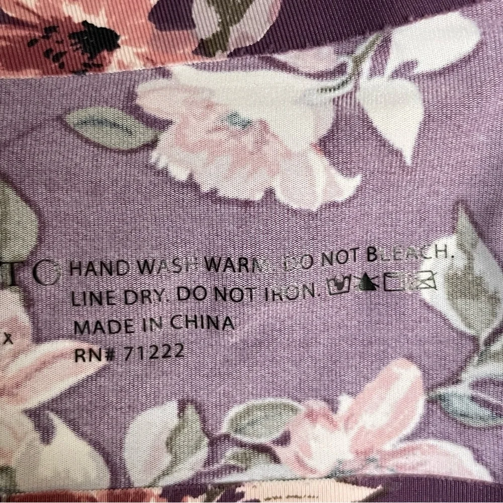 SOLD Vince Camuto Bra (36B) - Picture 5 of 5